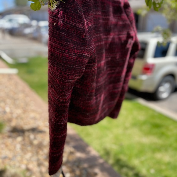 Jacket - Picture 3 of 5